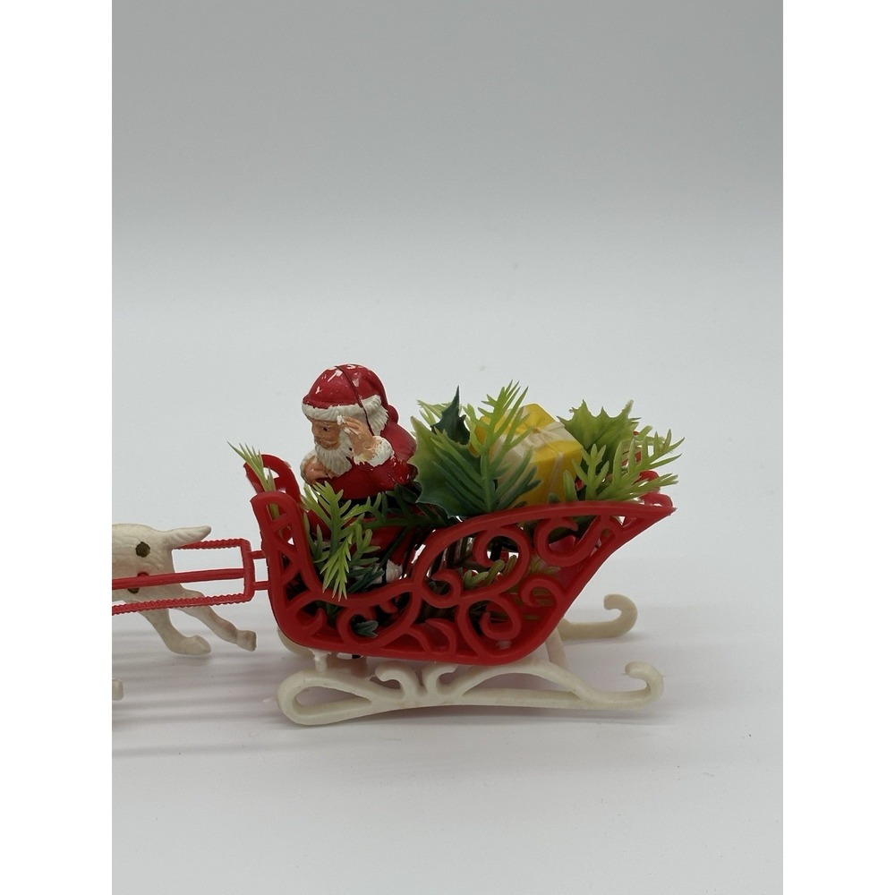 Vintage Plastic Santa Claus Red Sleigh 4 White Reindeer Christmas Tabletop Decor - Picture 4 of 10